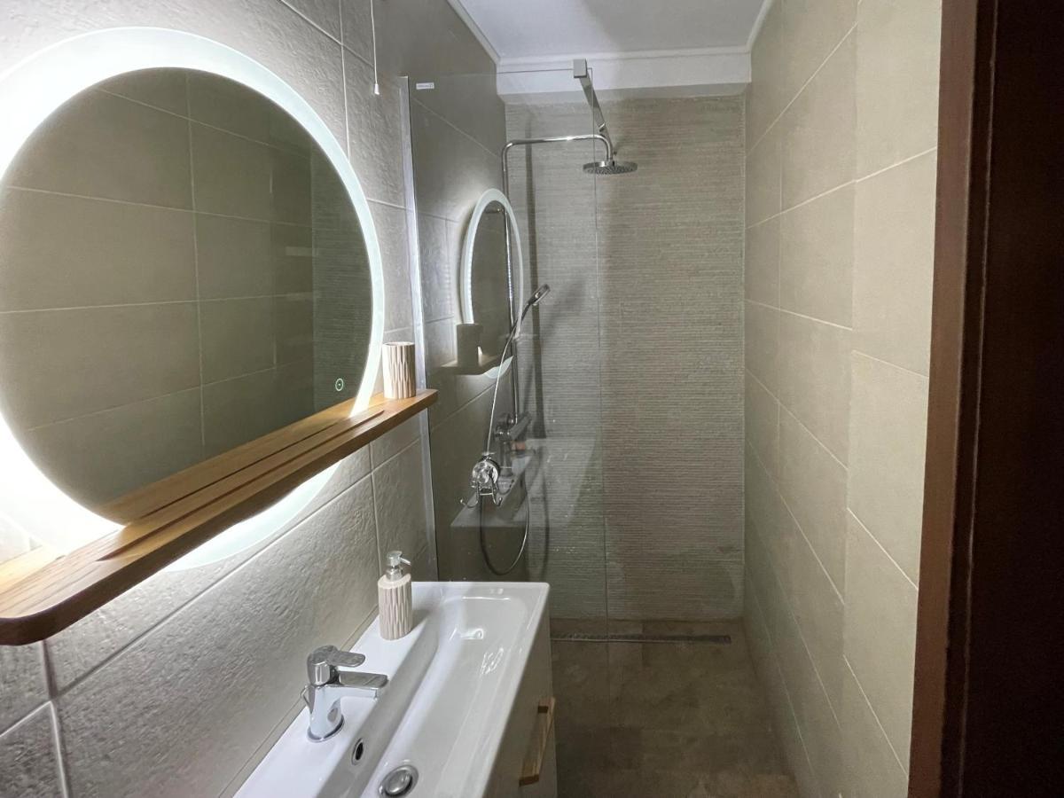 Apartament 2 Camere La Casa - Bucuresti Eksteriør bilde