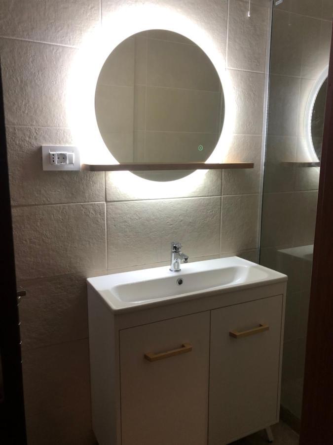 Apartament 2 Camere La Casa - Bucuresti Eksteriør bilde