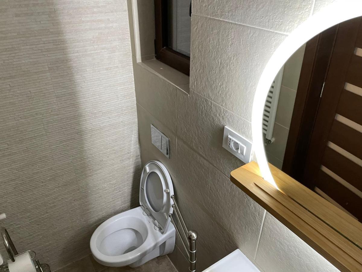 Apartament 2 Camere La Casa - Bucuresti Eksteriør bilde